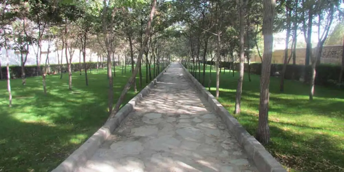 بوستان لاله