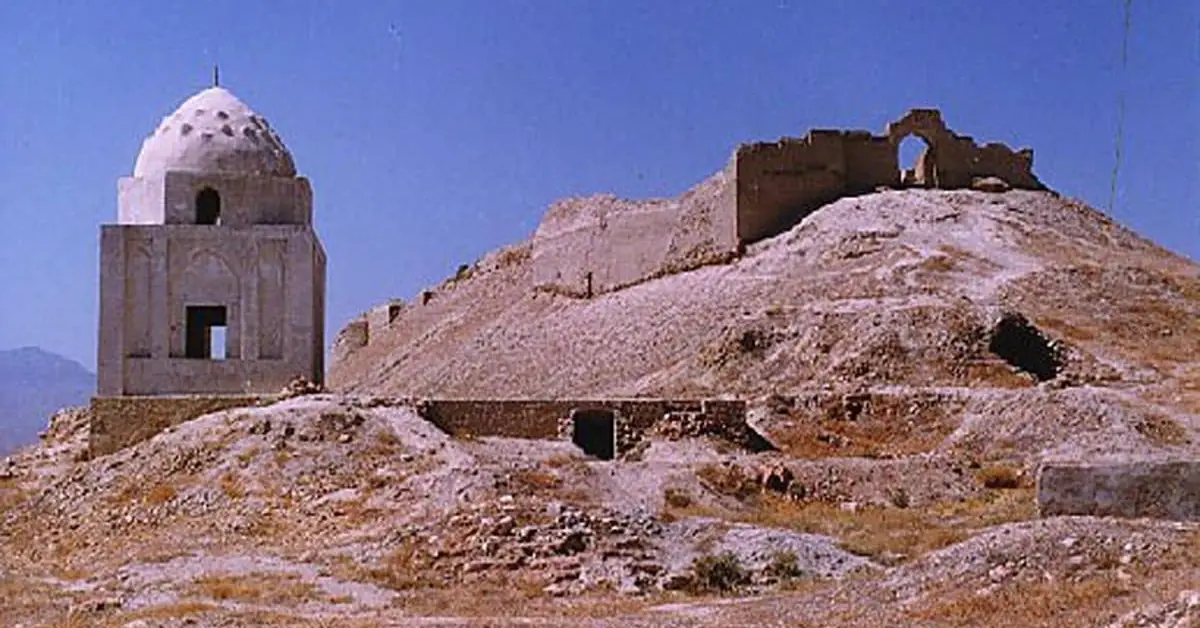 قلعه اژدها پیکر