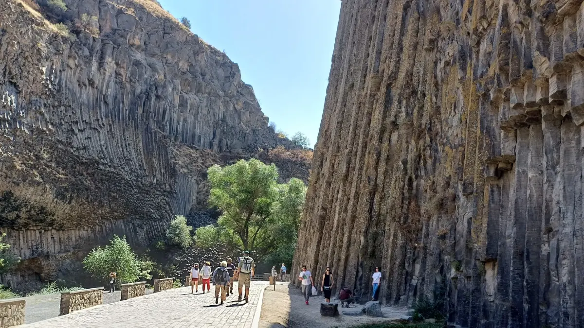 ساختار سنگی Symphony of Stones در ارمنستان