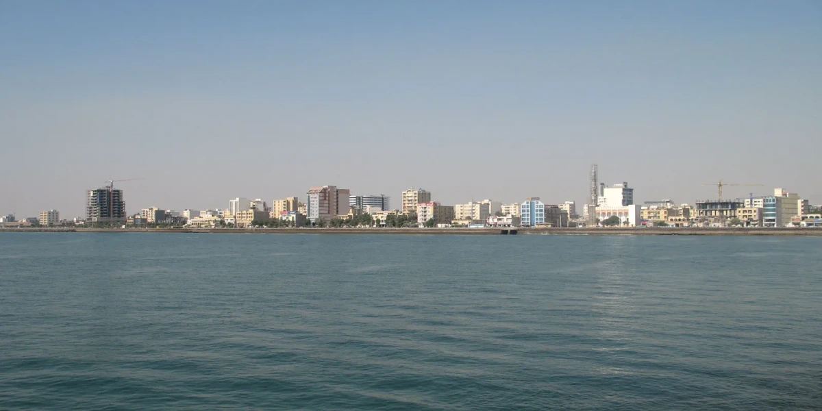 نمای کلی بندرعباس