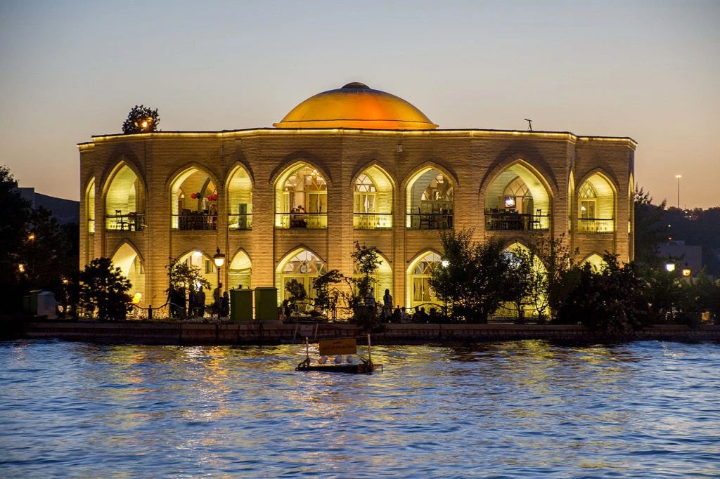 راهنمای کامل سفر به تبریز