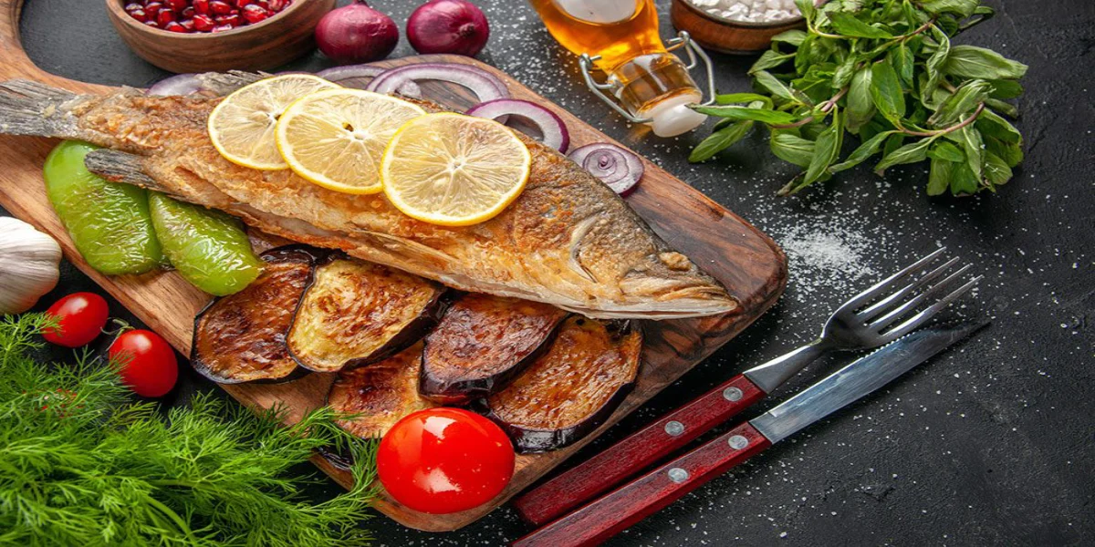 مشویی، غذای دریایی معروف عمان با ماهی کبابی و برنج لیمویی